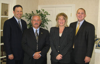 The staff members of Swigart-Braunscheidel Insurance